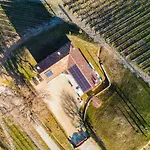 Di Langa Villa