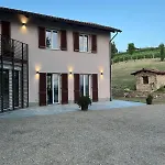 Villa Di Langa