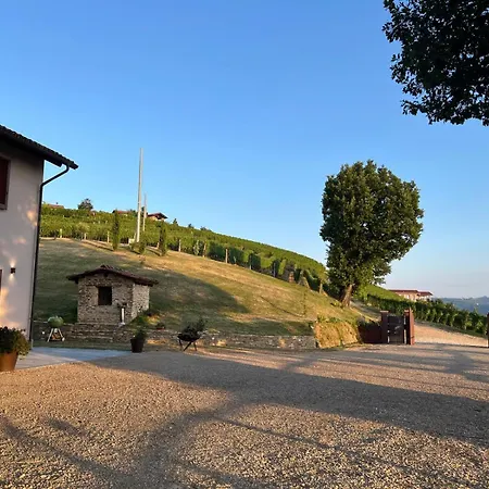 Villa Di Langa
