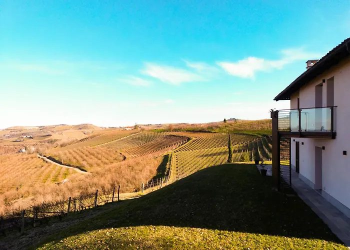 Di Langa Trezzo Tinella